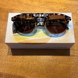 Unisex Sunski Omega sunglasses
